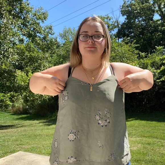 Maurices Floral Tank Size XL - Picture 3 of 5